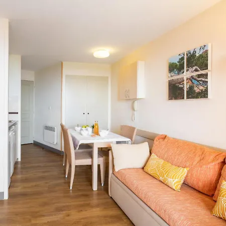 Village Cap Esterel - L'esquinade-39 By Interhome