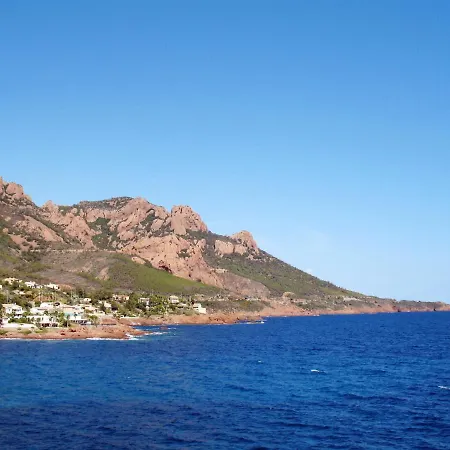 Apartment Village Cap Esterel - L'esquinade-39 By Interhome